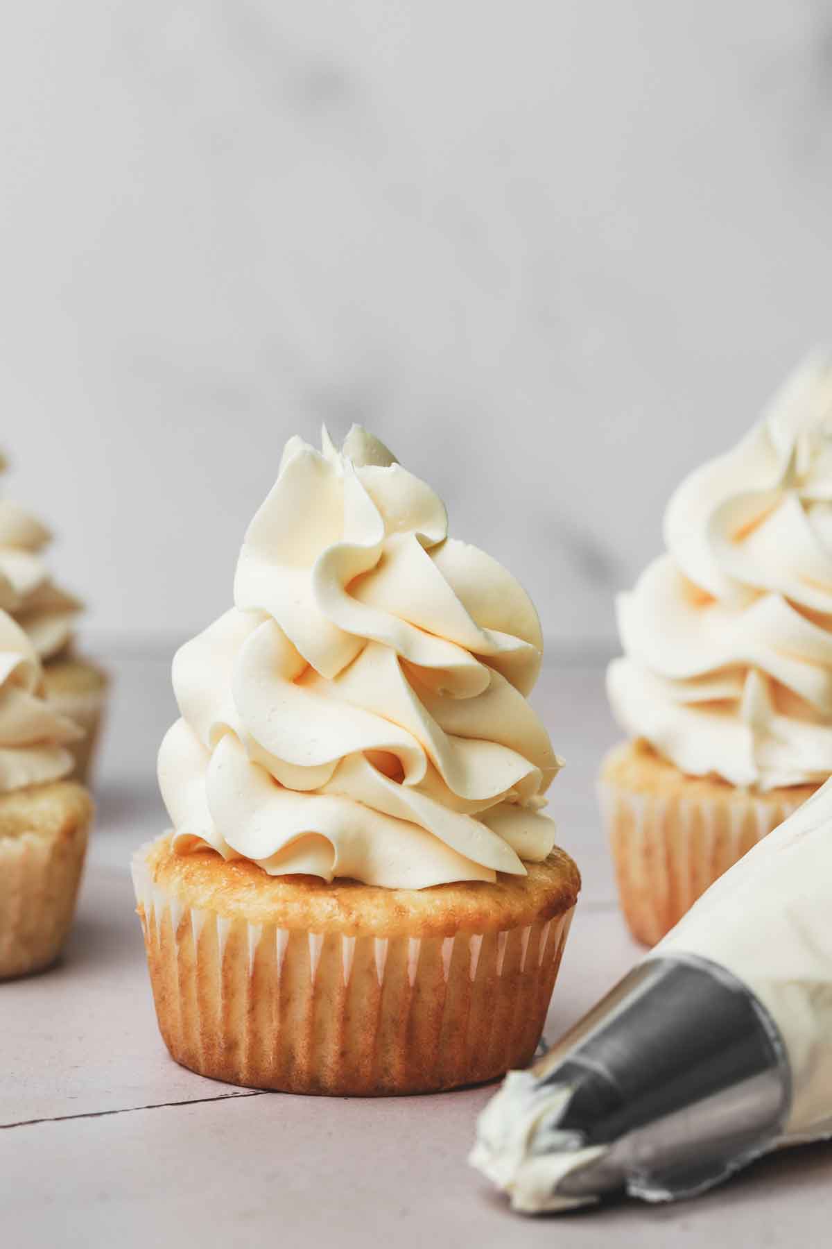 Crème au Beurre Française (crème au beurre traditionnelle)